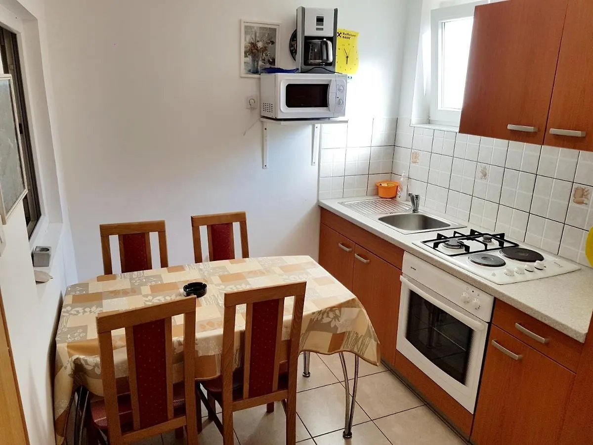 Charming Apartment In Pag With Sea View, 40 Sqm Pag Town