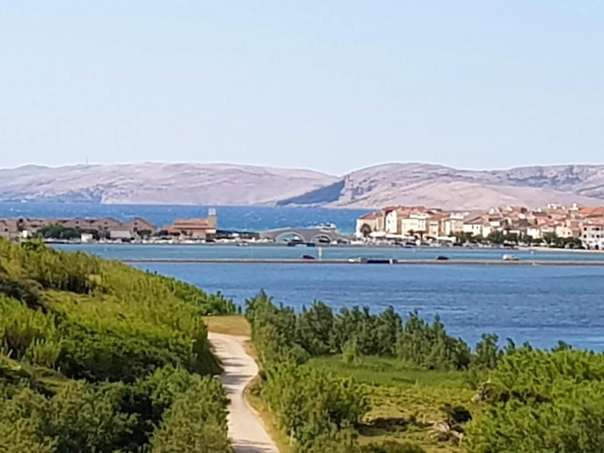 Charming Apartment In Pag With Sea View, 40 Sqm Pag Town